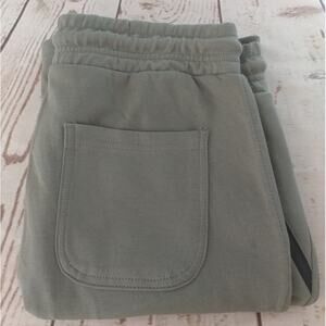 Verde Drawstring Waist Short Pants Olive Green Size M